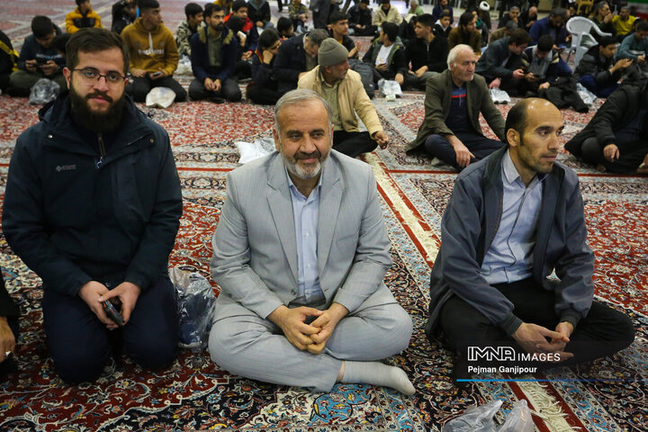 حرکت کاروان عظیم «منتظران ظهور» به جمکران