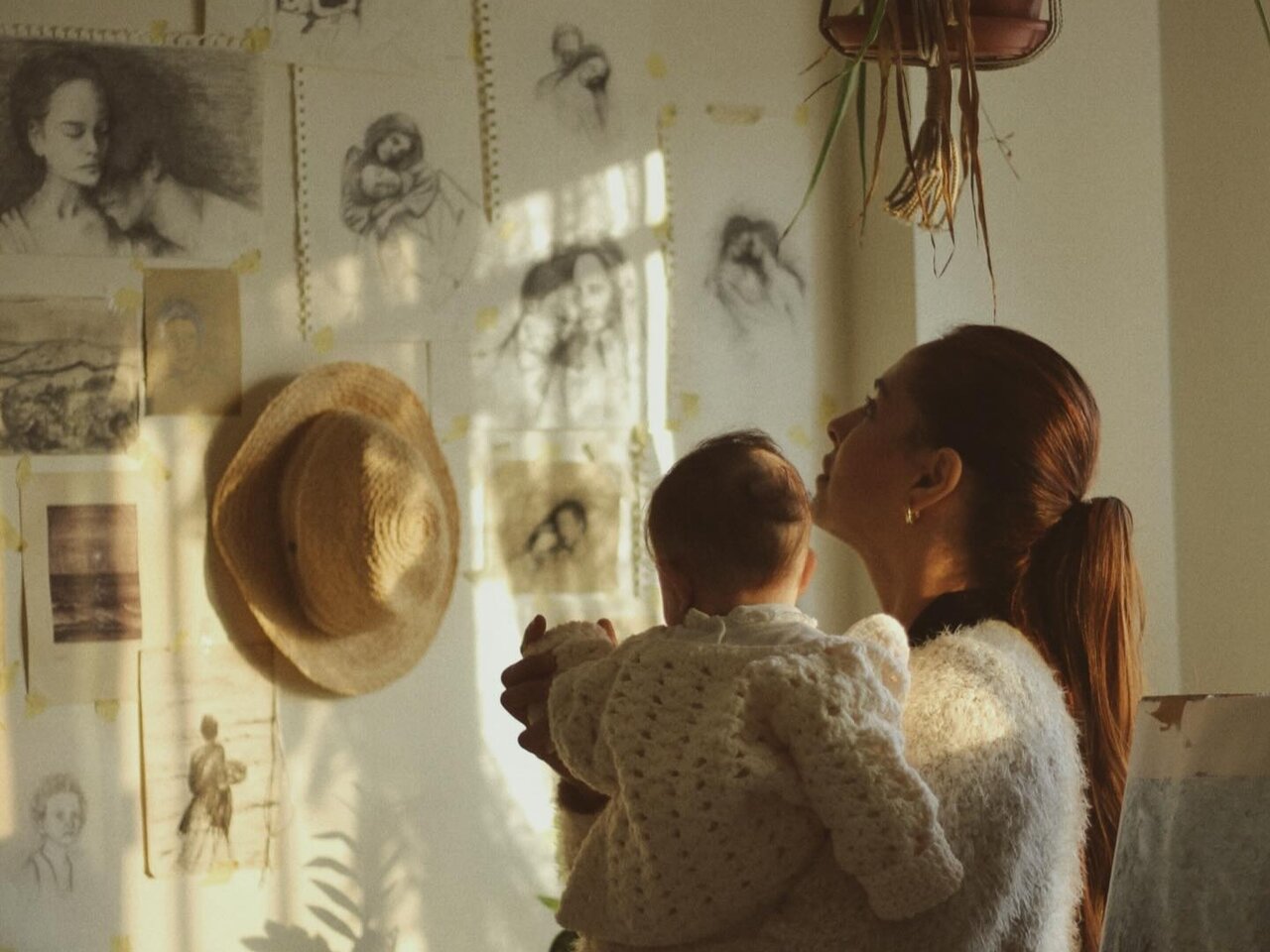 روایت مادری که بوم نقاشی را وقف مقاومت کرد