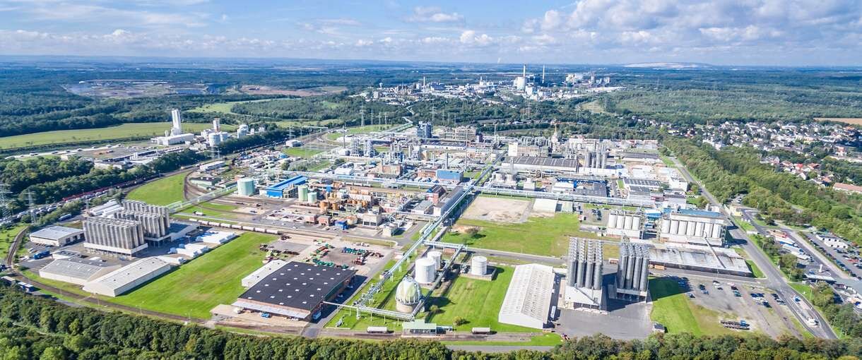 شیمی پارک اصفهان در خط مقدم فناوری بومی