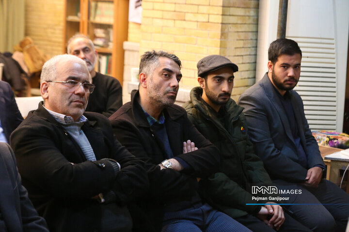 نشست هم‌اندیشی نخبگان سیاسی، فرهنگی و اجتماعی اصفهان