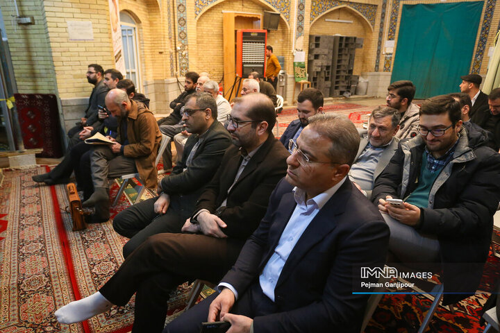 نشست هم‌اندیشی نخبگان سیاسی، فرهنگی و اجتماعی اصفهان