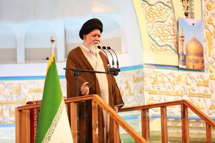 هیچ قدرتی تاب مقاومت در برابر آمادگی نظامی ایران را ندارد