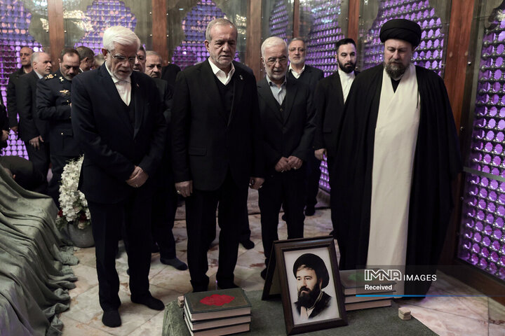 تجدید میثاق هیئت دولت با آرمان‌های امام راحل و شهدای انقلاب اسلامی