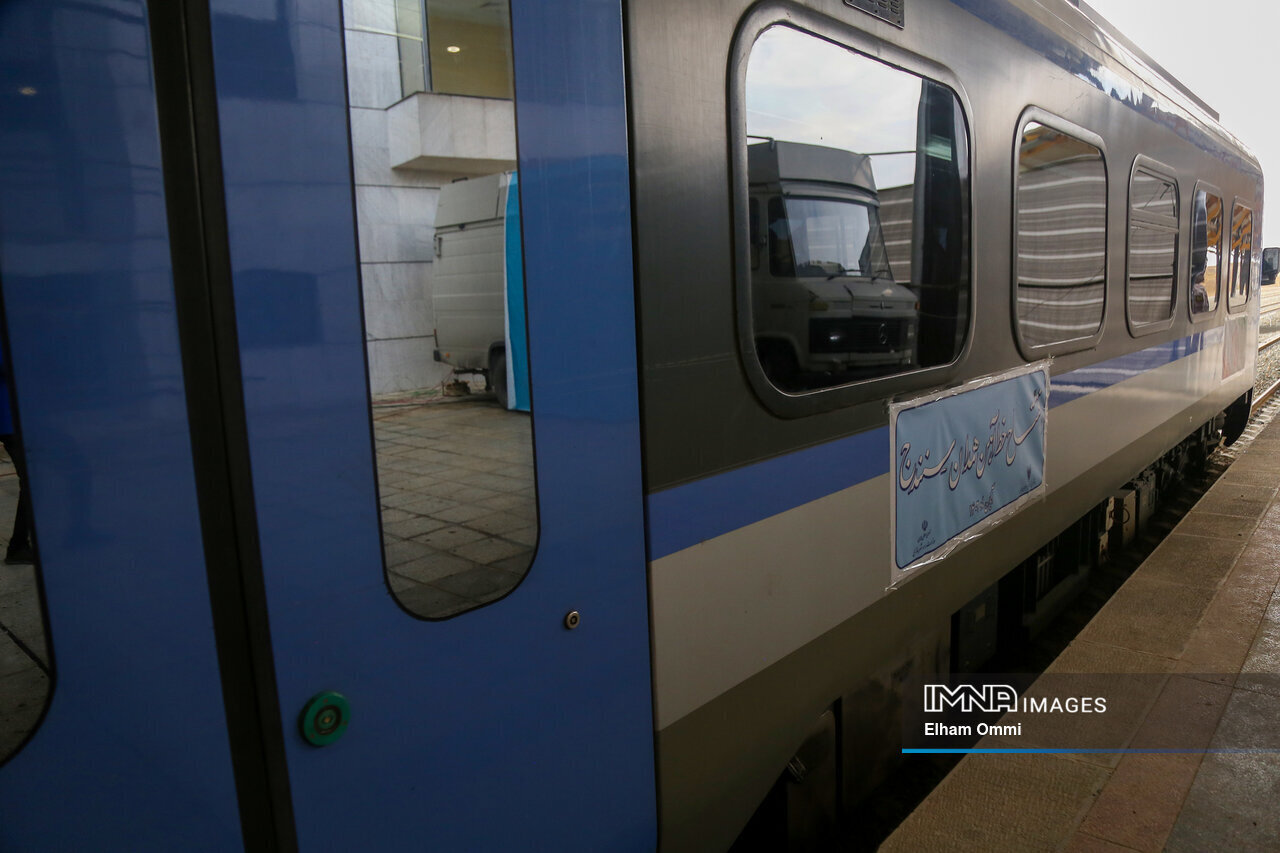 افزایش سفرهای راهآهن سنندج؛ مطالبهای برای تحقق توسعه