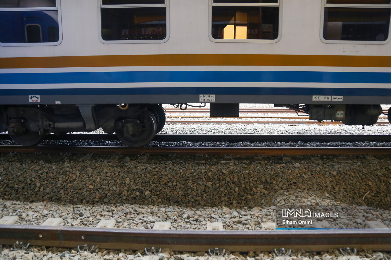 افزایش سفرهای راه‌آهن سنندج؛ مطالبه‌ای برای تحقق توسعه