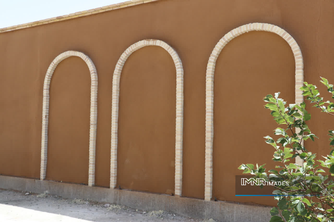 بدنهسازی خیابان آیتالله صافی با هدف بهبود منظر شهری اطراف بازار خورشید