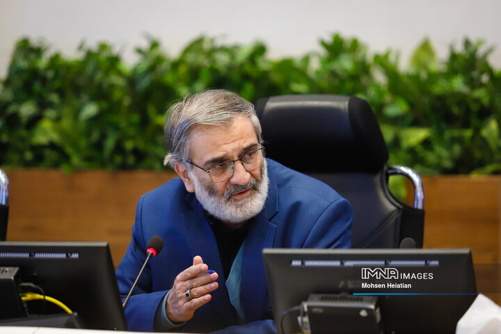 احمدرضا مصور رئیس کمیسیون حقوقی ،برنامه ریزی و پایش مصوبات شورای اسلامی شهر