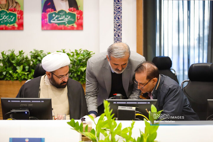 جلسه علنی شورای شهر اصفهان