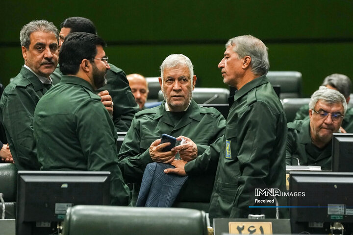 اعلام حمایت نمایندگان مجلس شورای اسلامی از سپاه پاسداران