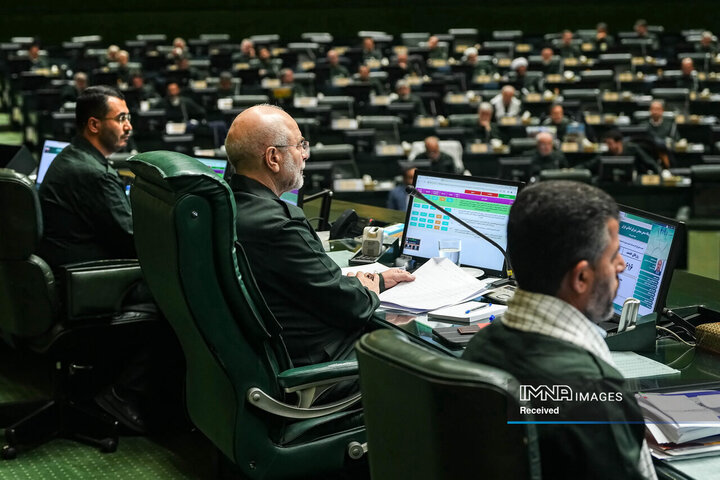 اعلام حمایت نمایندگان مجلس شورای اسلامی از سپاه پاسداران