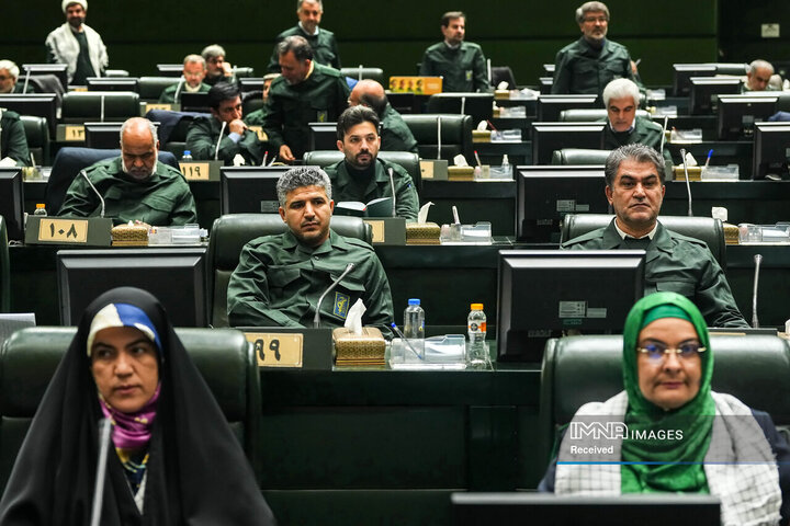 اعلام حمایت نمایندگان مجلس شورای اسلامی از سپاه پاسداران