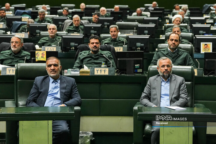 اعلام حمایت نمایندگان مجلس شورای اسلامی از سپاه پاسداران