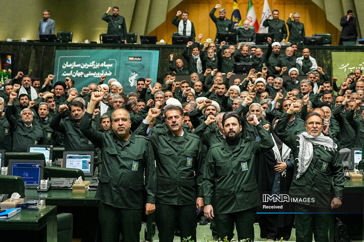 اعلام حمایت نمایندگان مجلس شورای اسلامی از سپاه پاسداران