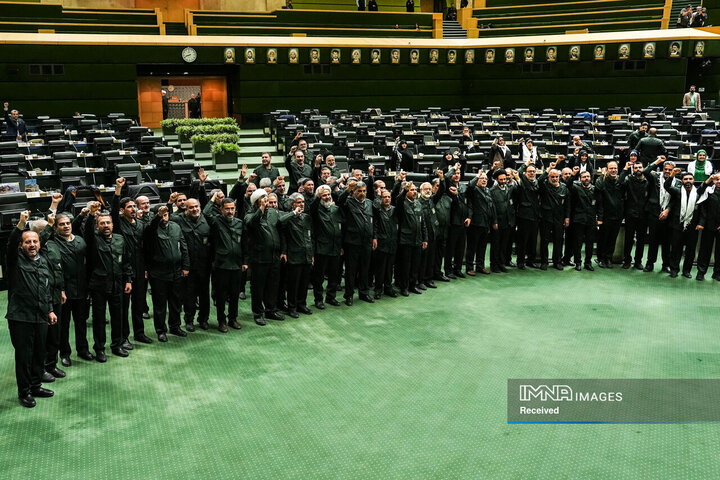 اعلام حمایت نمایندگان مجلس شورای اسلامی از سپاه پاسداران