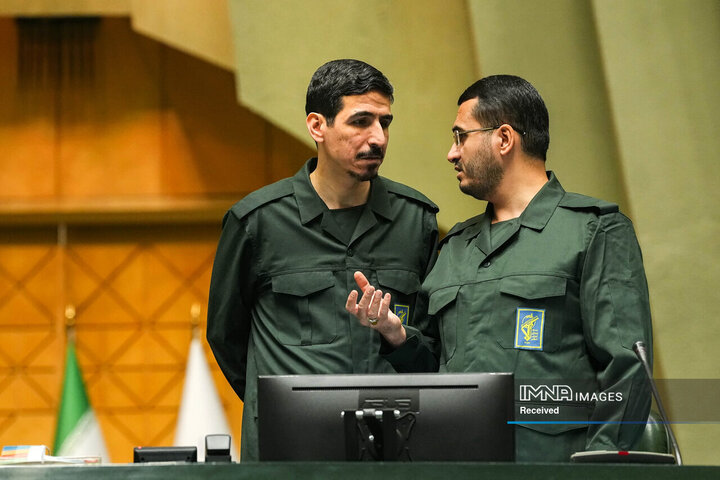 اعلام حمایت نمایندگان مجلس شورای اسلامی از سپاه پاسداران