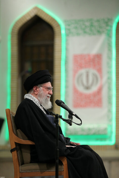 دیدار گروه‌های مختلف مردم با رهبر انقلاب