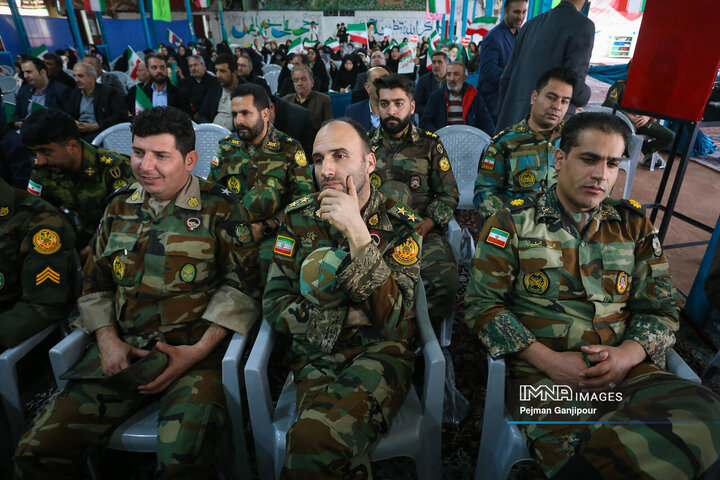 آغاز جشن‌های پیروزی انقلاب اسلامی در اصفهان