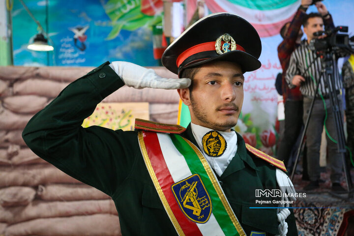 آغاز جشن‌های پیروزی انقلاب اسلامی در اصفهان