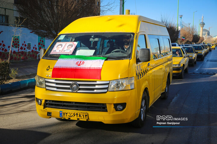 آغاز جشن‌های پیروزی انقلاب اسلامی در اصفهان