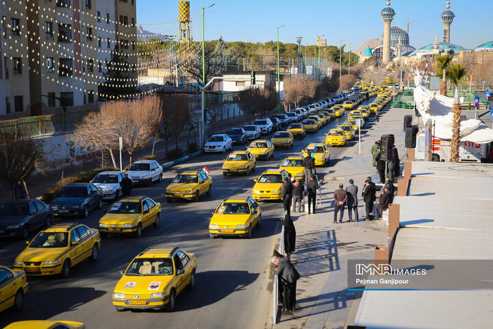 آغاز جشن‌های پیروزی انقلاب اسلامی در اصفهان