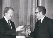 اجازه ساواک دست چه کسی بود؟