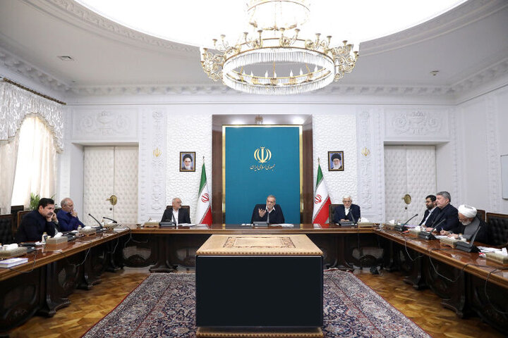 تاکید پزشکیان بر مبارزه قاطعانه با رانت، فساد و تبعیض برای بهبود سطح زندگی مردم