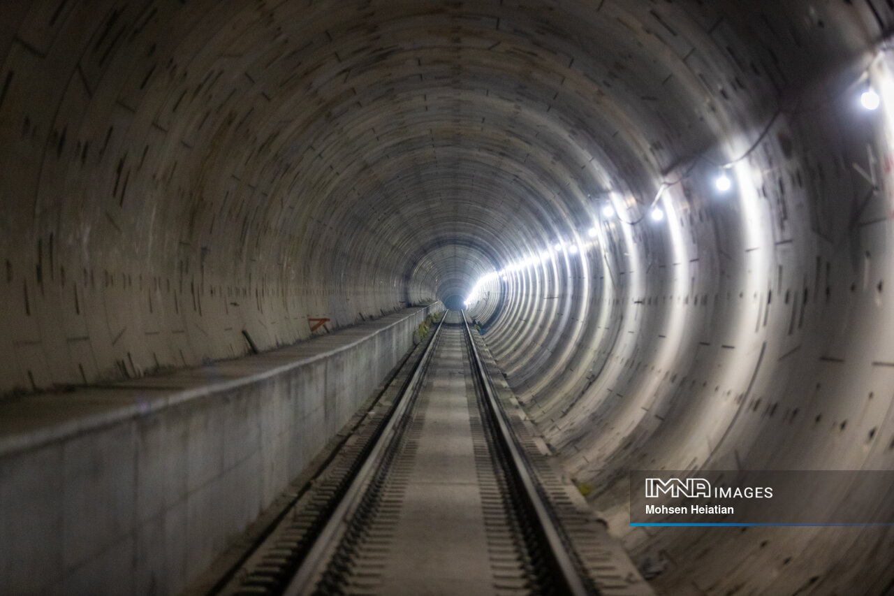 از تونل تا ایستگاه؛ روایت میدانی سازههای زیرزمینی متروی اصفهان