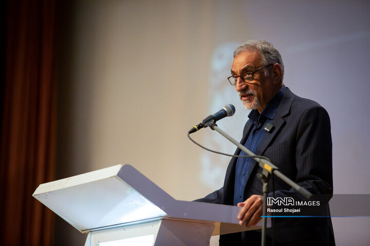 هر تنش اجتماعی زخمی بر پیکره میهن است/ مرهم این زخم باشیم