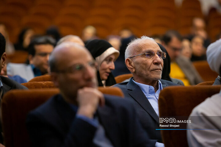 آیین تکریم و معارفه رئیس دانشگاه صنعتی اصفهان