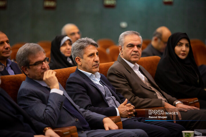 آیین تکریم و معارفه رئیس دانشگاه صنعتی اصفهان