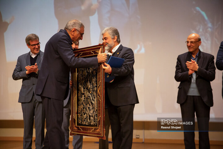 آیین تکریم و معارفه رئیس دانشگاه صنعتی اصفهان