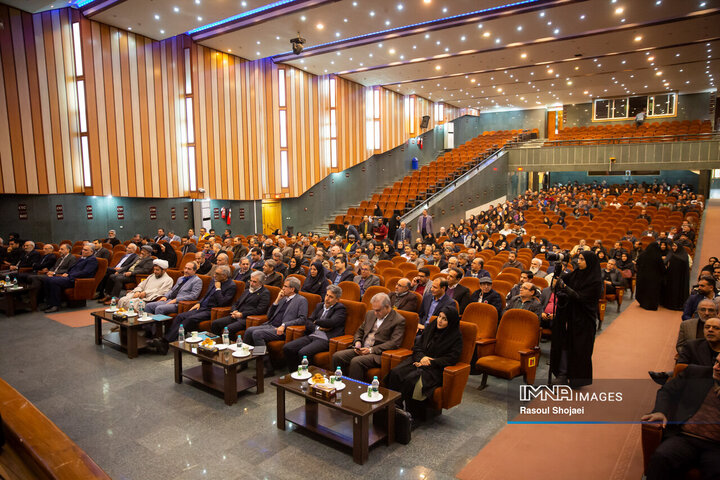 آیین تکریم و معارفه رئیس دانشگاه صنعتی اصفهان