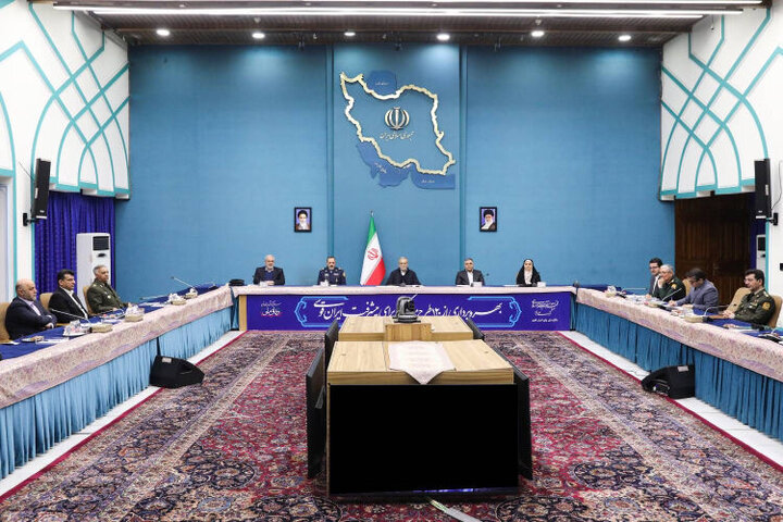 افتتاح و بهرهبرداری از ۱۲۰ طرح مشارکتی وزارت دفاع با دستور رئیسجمهور