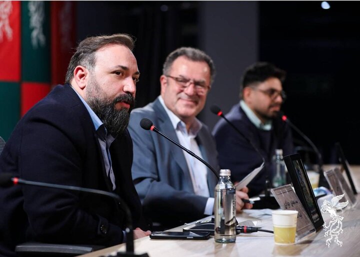 فاشیست‌های رسانه‌ای علت حضور پیدا نکردن هنرمندان در جشنواره فجر است