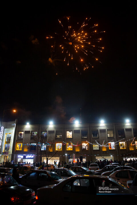 جشن میلاد امام زمان(عج) در منطقه 14 شهرداری اصفهان