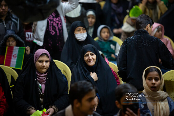 جشن میلاد امام زمان(عج) در منطقه 14 شهرداری اصفهان