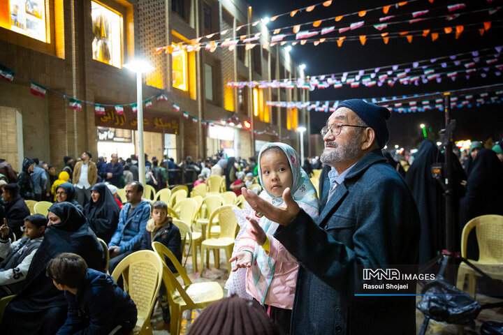 جشن میلاد امام زمان(عج) در منطقه 14 شهرداری اصفهان