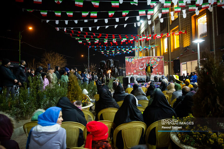 جشن میلاد امام زمان(عج) در منطقه 14 شهرداری اصفهان
