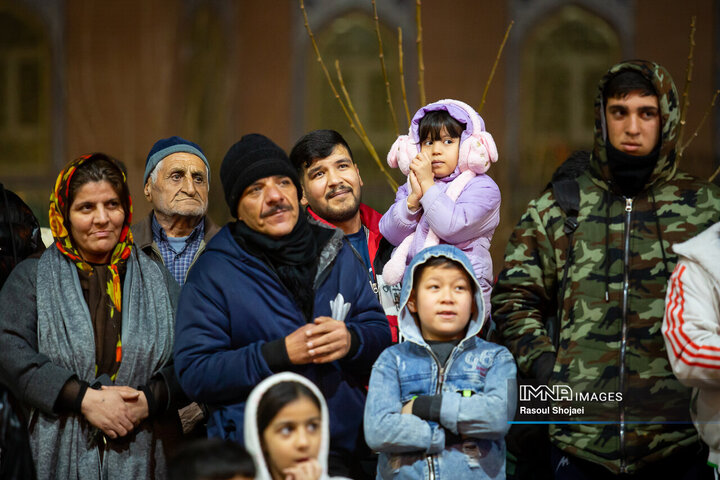 جشن میلاد امام زمان(عج) در منطقه 14 شهرداری اصفهان