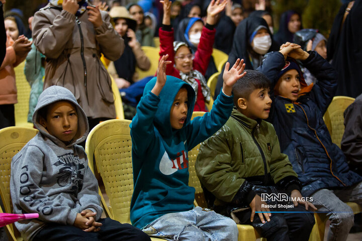 جشن میلاد امام زمان(عج) در منطقه 14 شهرداری اصفهان