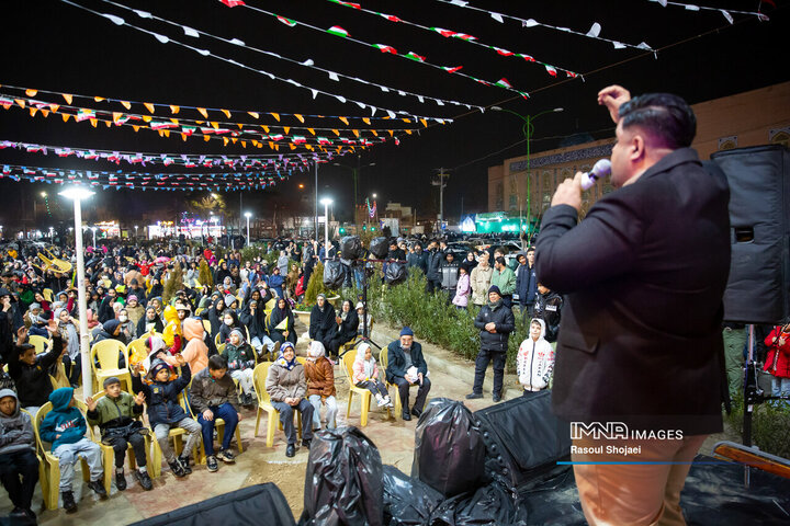 جشن میلاد امام زمان(عج) در منطقه 14 شهرداری اصفهان