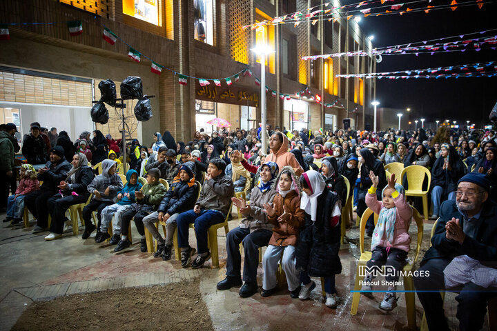 جشن میلاد امام زمان(عج) در منطقه 14 شهرداری اصفهان