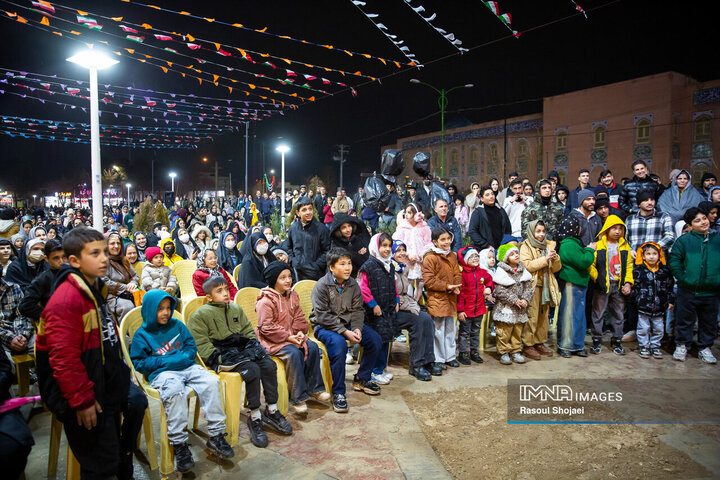 جشن میلاد امام زمان(عج) در منطقه 14 شهرداری اصفهان