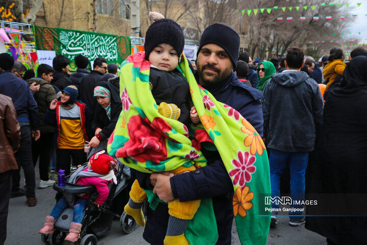 جشن بزرگ خیابان ولی عصر(عج) در اصفهان