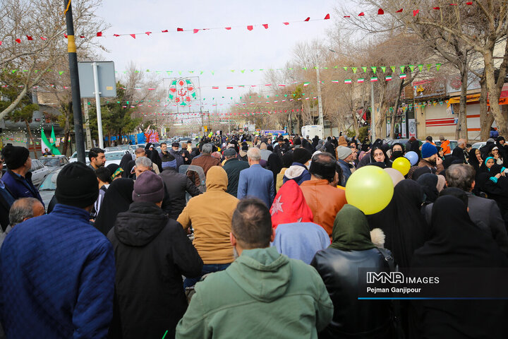 جشن بزرگ خیابان ولی عصر(عج) در اصفهان