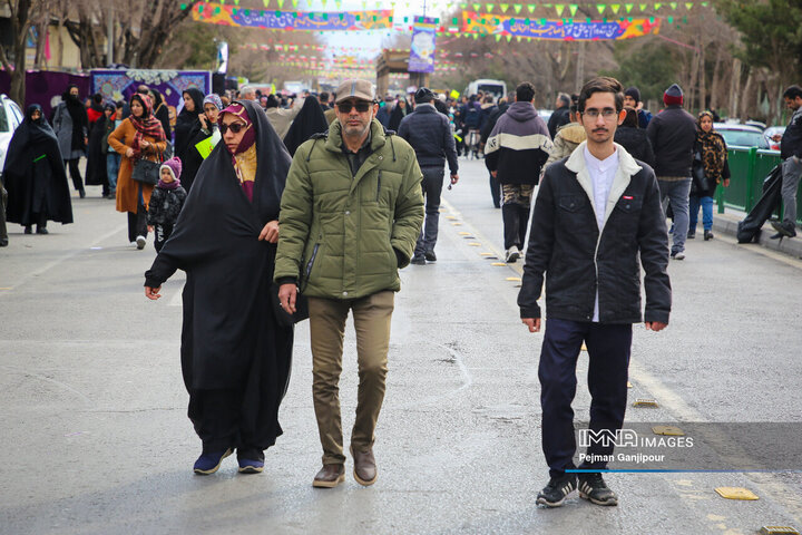 جشن بزرگ خیابان ولی عصر(عج) در اصفهان