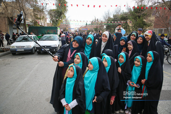 جشن بزرگ خیابان ولی عصر(عج) در اصفهان