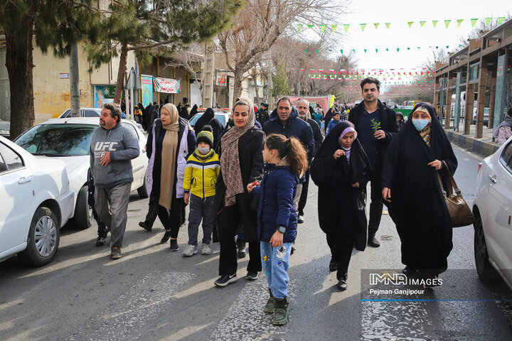 جشن بزرگ خیابان ولی عصر(عج) در اصفهان