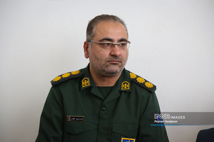 دیدار مدیران شهری اصفهان با خاواده 3 شهید مدافع امنیت