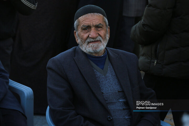 آیین غبارروبی گلستان شهدای رهنان اصفهان